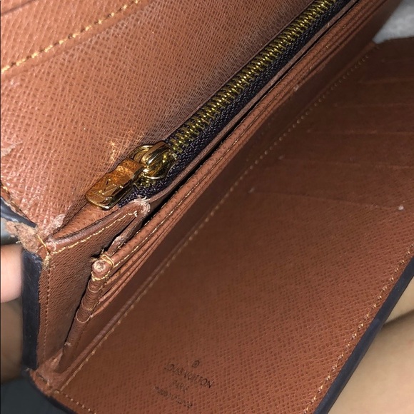 Wallet - Picture 4 of 7